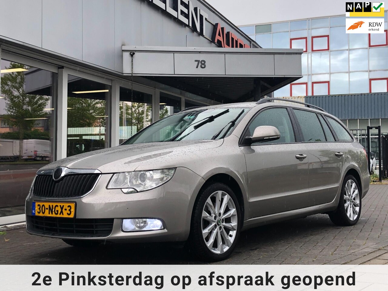 Skoda Superb Combi - 1.8 TSI Comfort Business Line 1.8 TSI Comfort Business Line - AutoWereld.nl