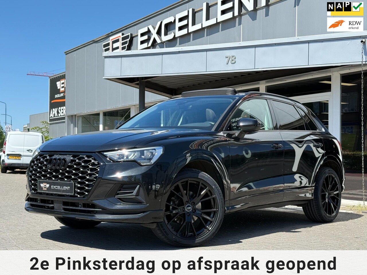 Audi Q3 - 35 TFSI S tronic Black Edition | Panoramadak | Navigatie - AutoWereld.nl