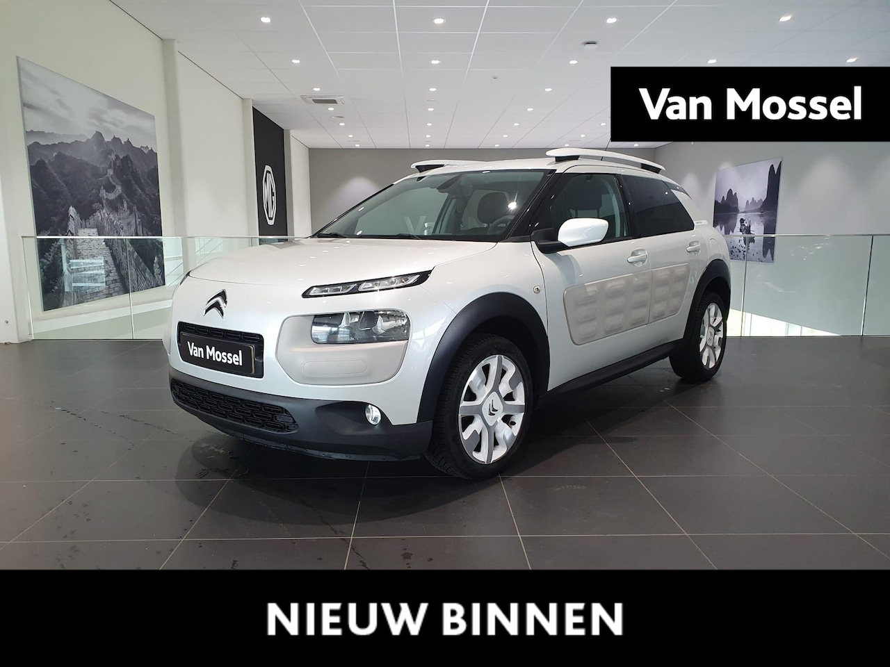 Citroën C4 Cactus - 1.2 PureTech | Achteruitrijcamera - AutoWereld.nl