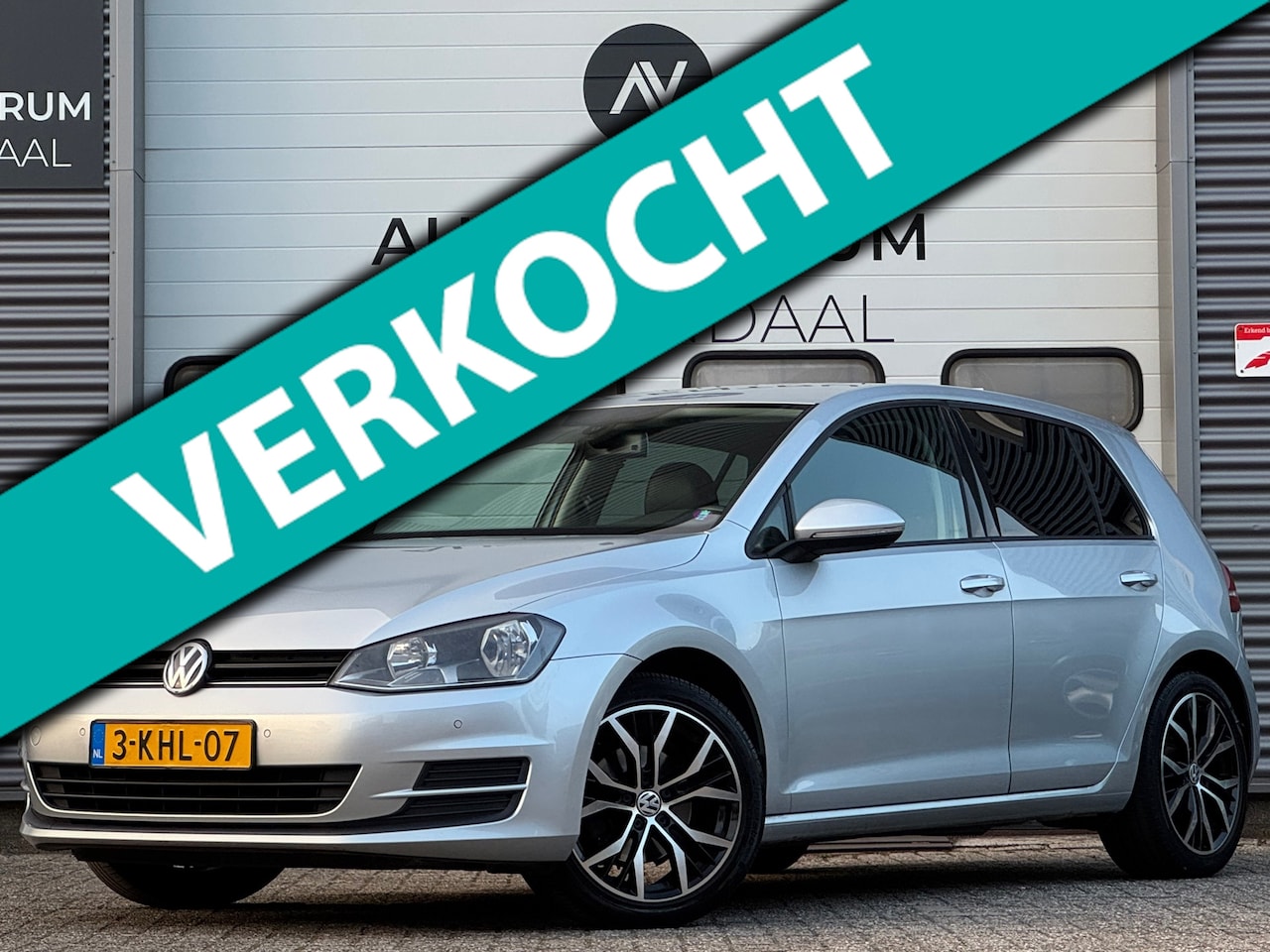 Volkswagen Golf - 1.4 TSI ACT 140 PK LEDER/NAP/PDC/NL AUTO/NWE APK - AutoWereld.nl