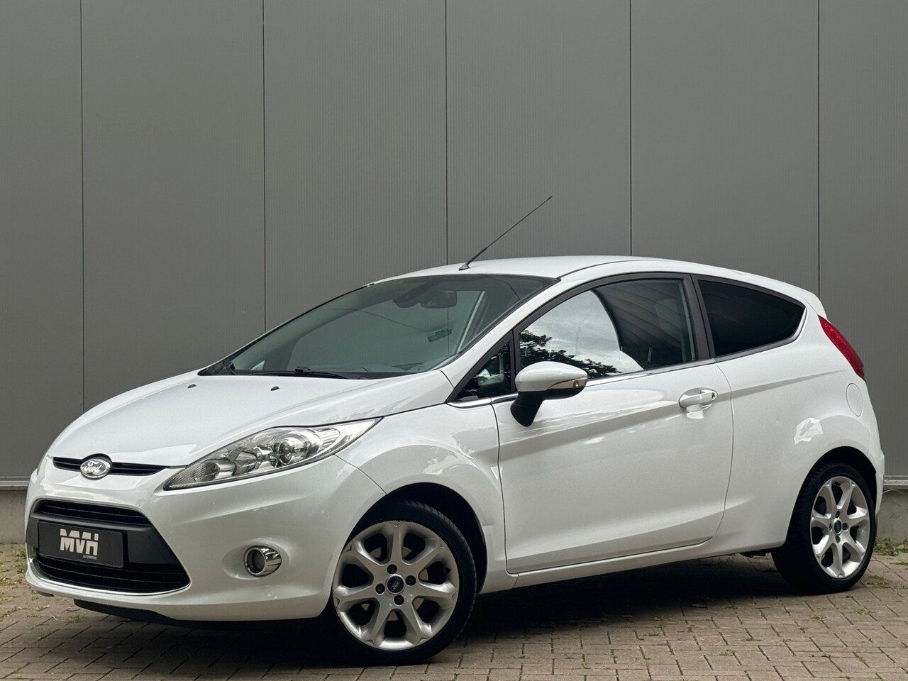 Ford Fiesta - 1.25 Titanium 2011 - Clima - PDC - MF Stuur - OrigNL - NAP - Nwe APK - AutoWereld.nl