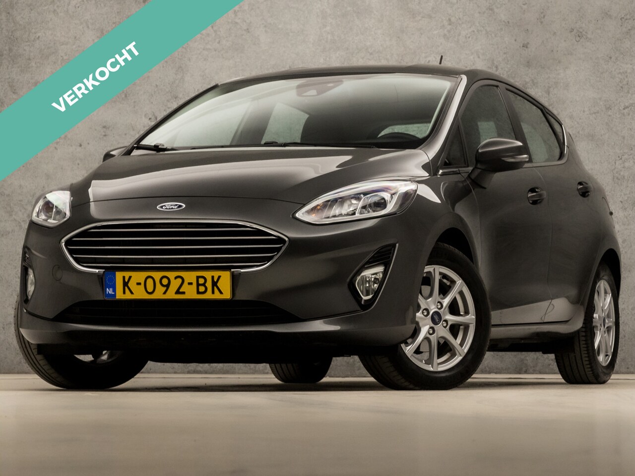 Ford Fiesta - 1.0 EcoBoost Titanium (APPLE CARPLAY, CLIMATE, LANE ASSIST, SPORTSTOELEN, PARKEERSENSOREN, - AutoWereld.nl