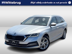Skoda Octavia Combi - 1.4 TSI 204pk iV PHEV Style DFSG Automaat Navigatie / LED verlichting / Wireless App-conne