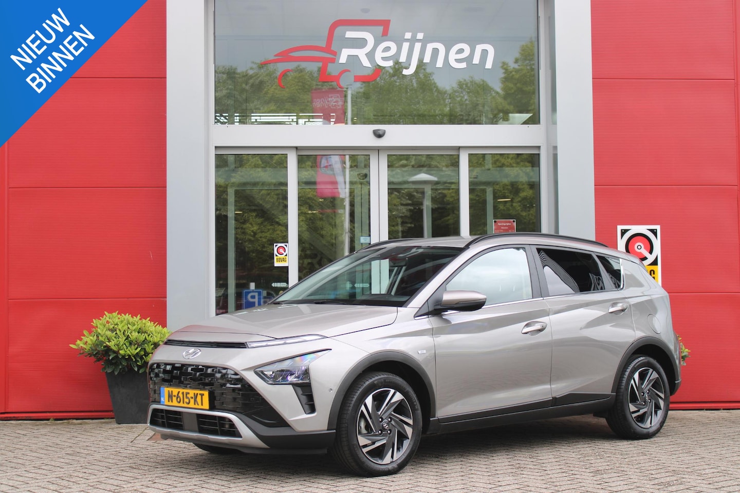 Hyundai Bayon - 1.0 T-GDI 100PK AUTOMAAT PREMIUM | ACHTERUITRIJ CAMERA | CLIMATE CONTROL | SFEER VERLICHTI - AutoWereld.nl