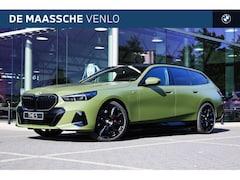 BMW 5-serie Touring - 530e M Sport Automaat / Trekhaak / Adaptieve LED / Stoelventilatie / Parking Assistant / S