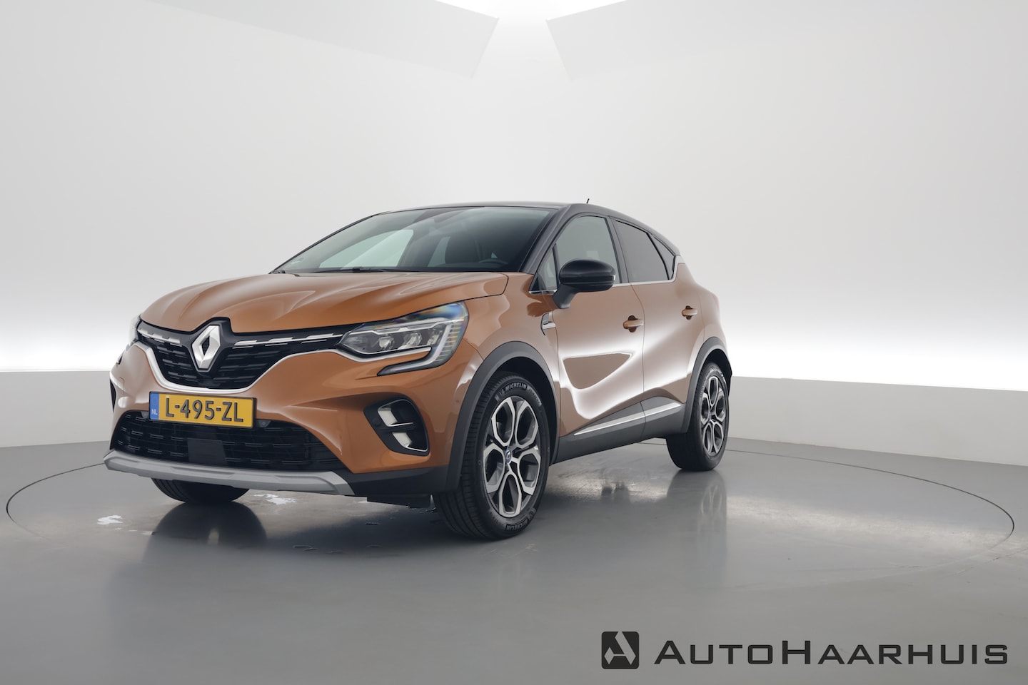 Renault Captur - 1.3 TCe 140 Intens | Cruise | Navi | Stoel-Stuurverw. | PDC V+A | Camera - AutoWereld.nl