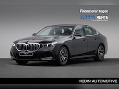 BMW i5 - eDrive40 84 kWh | M-Sport | trekhaak | Stoelverwarming voor en achter | Driving Assistant