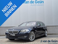 BMW 5-serie Touring - 535xi High Executive | Panorama | Zwitserse auto | Sportleder | Surround View| APK & OH Ni
