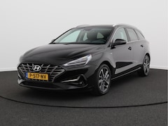 Hyundai i30 Wagon - 1.5 T-GDi MHEV Premium/ unieke km/ zeer mooi
