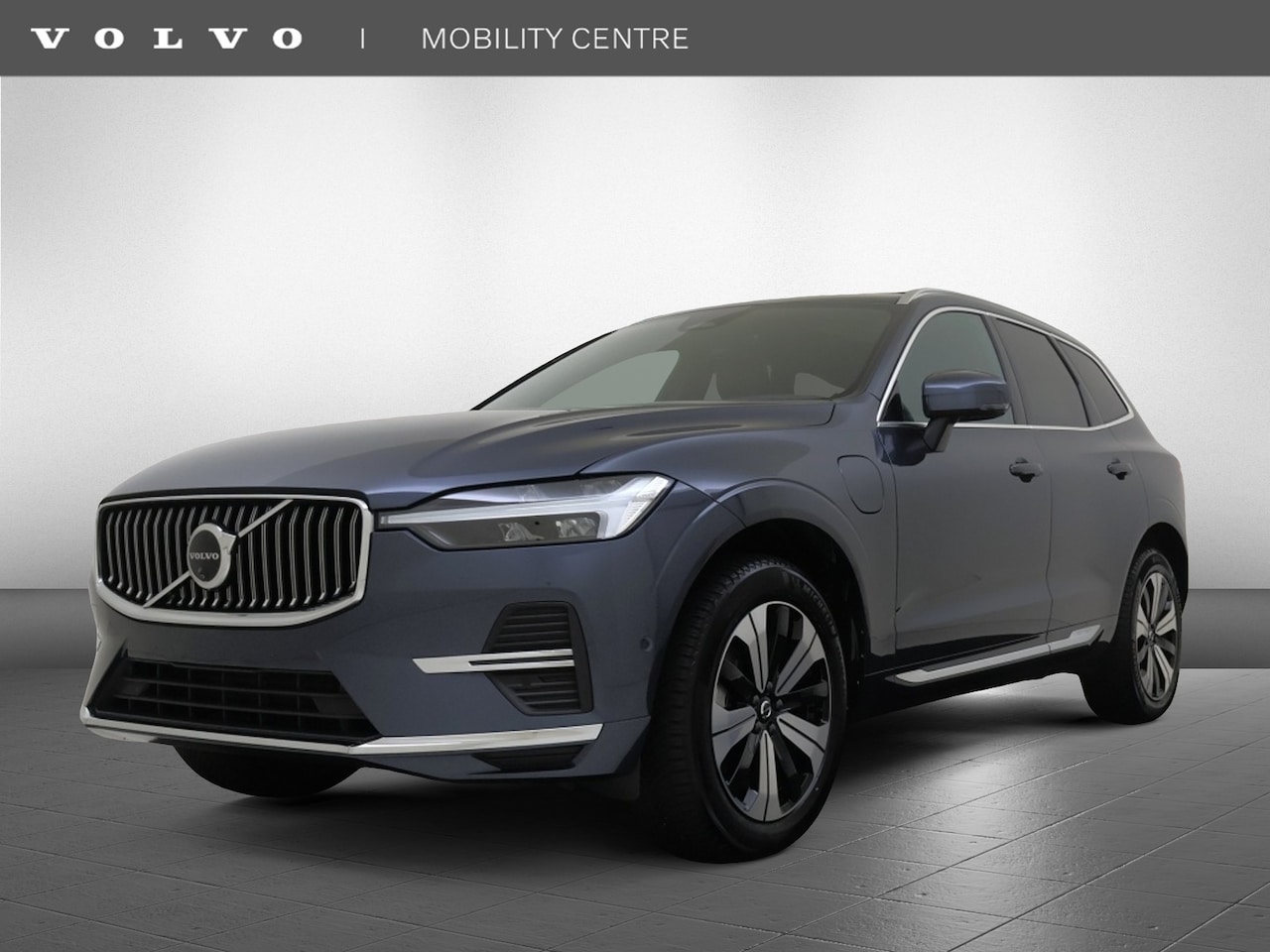 Volvo XC60 - T6 AWD Plus Bright | Trehkaak | Panoramadak | Dodehoekdetectie | - AutoWereld.nl