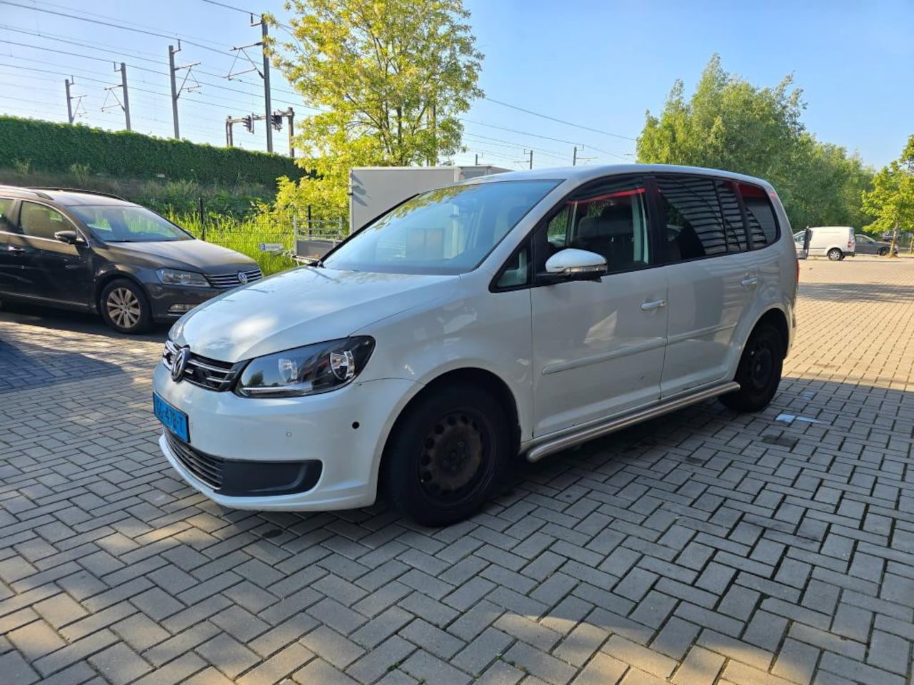 Volkswagen Touran - 2.0 TDI Comfortline BlueMotion 2.0 TDI Comfortline BlueMotion - AutoWereld.nl