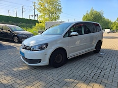 Volkswagen Touran - 2.0 TDI Comfortline BlueMotion