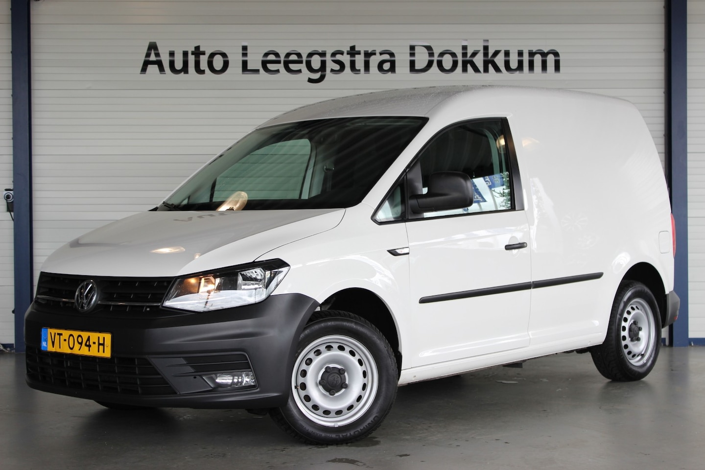 Volkswagen Caddy - 2.0 TDI L1H1 BMT Comfortline Trekhaak | Cruise | Carplay | Bluetooth | Navi | Voorruitverw - AutoWereld.nl