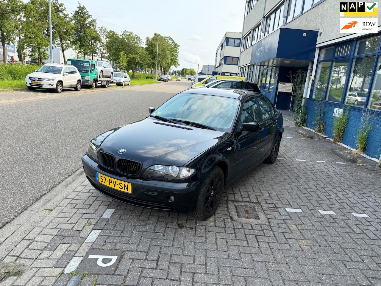 BMW 3-serie - 316i 316i - AutoWereld.nl
