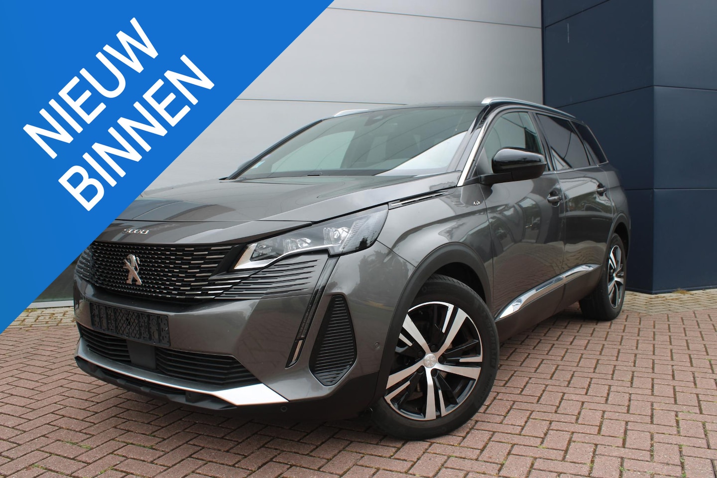 Peugeot 5008 - 1.2 PureTech GT 7-zits Automaat Airco Navi Panoramadak Carplay - AutoWereld.nl