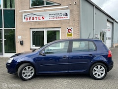 Volkswagen Golf - 1.6 Comfortline / Airco / Garantie