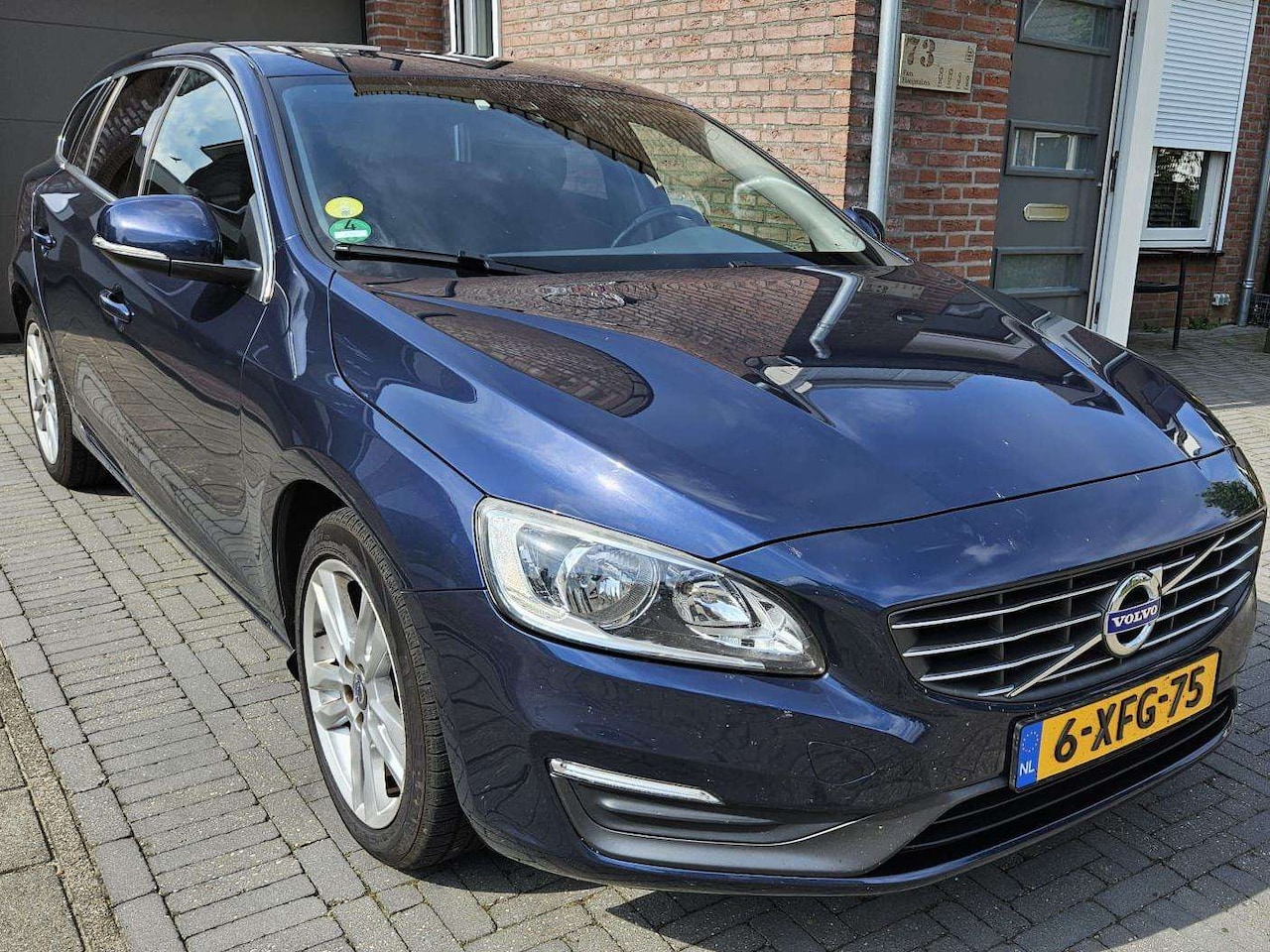 Volvo V60 - 2.0 D4 Momentum - AutoWereld.nl