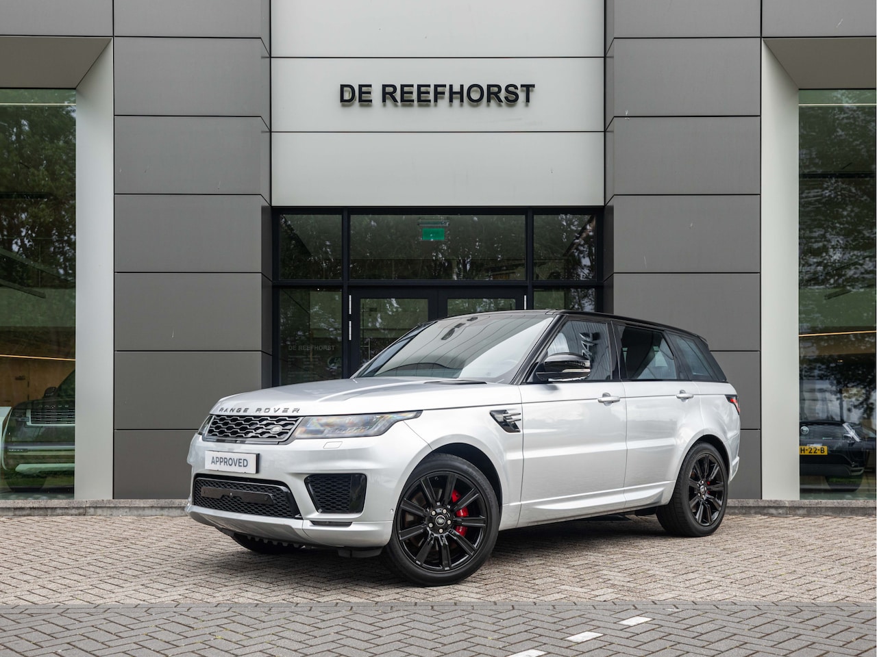 Land Rover Range Rover Sport - P400e HSE Dynamic | 360 Camera | Panoramisch schuif-/kanteldak | 24 maanden Land Rover App - AutoWereld.nl