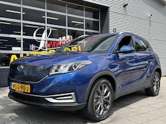 Seres 3 - 3 52kWh - Automaat I Panorama dak I Navigatie I Leer I Airco I Camera rond om I Digitale C