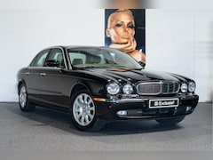 Jaguar XJ - 3.0 V6 Youngtimer uitgebreide historie aanwezig