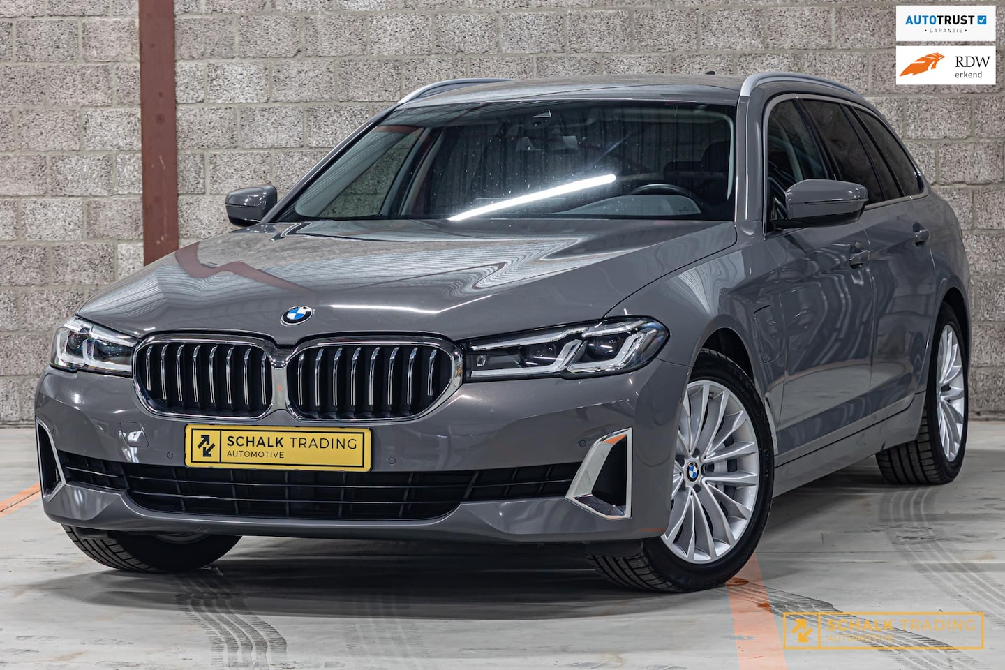 BMW 5-serie - 530e High Executive|Cam|E-stoel|Dealer ond|Garan - AutoWereld.nl