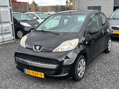 Peugeot 107 - 1.0-12V XR