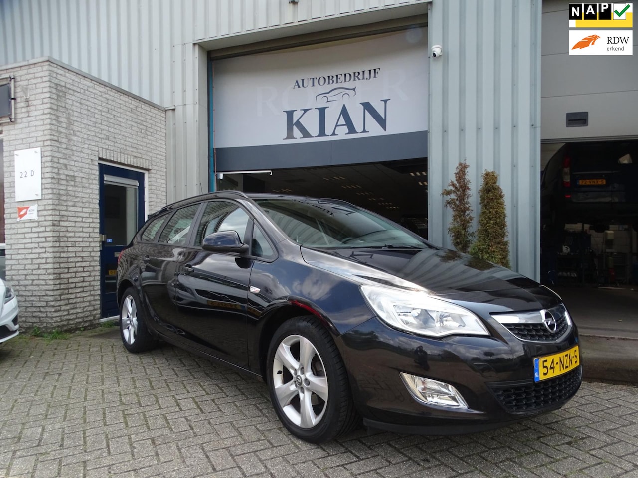 Opel Astra Sports Tourer - 1.4 Turbo Edition 1.4 Turbo Edition - AutoWereld.nl