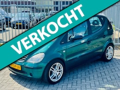 Mercedes-Benz A-klasse - 160 Elegance 5 deurs NL AUTO NAP Airco l Afneem trekhaak l LMV l Elek pakket TOPSTAAT