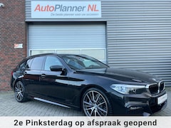 BMW 5-serie Touring - 530i M Sport Camera Navi Sfeerver