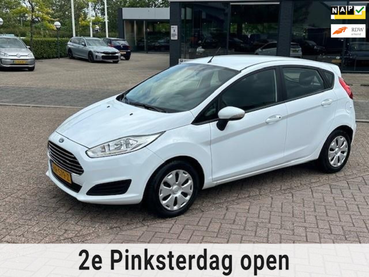 Ford Fiesta - 1.5 TDCi Style Lease 1.5 TDCi Style Lease,bj.2015,airco,5 deurs,stereo/aux/navigatie,APK 01/2026 en NAP met 327 - AutoWereld.nl