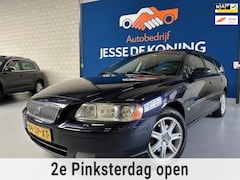 Volvo V70 - 2.4 Edition II Automaat LPG G3, bj.2006, leder, climate, trekhaak, sportvelgen, APK 06/202