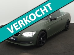 BMW 3-serie Cabrio - 320i | mat groene wrap / originele kleur zwart | Stoelverwarming | Parkeersensoren | Clima