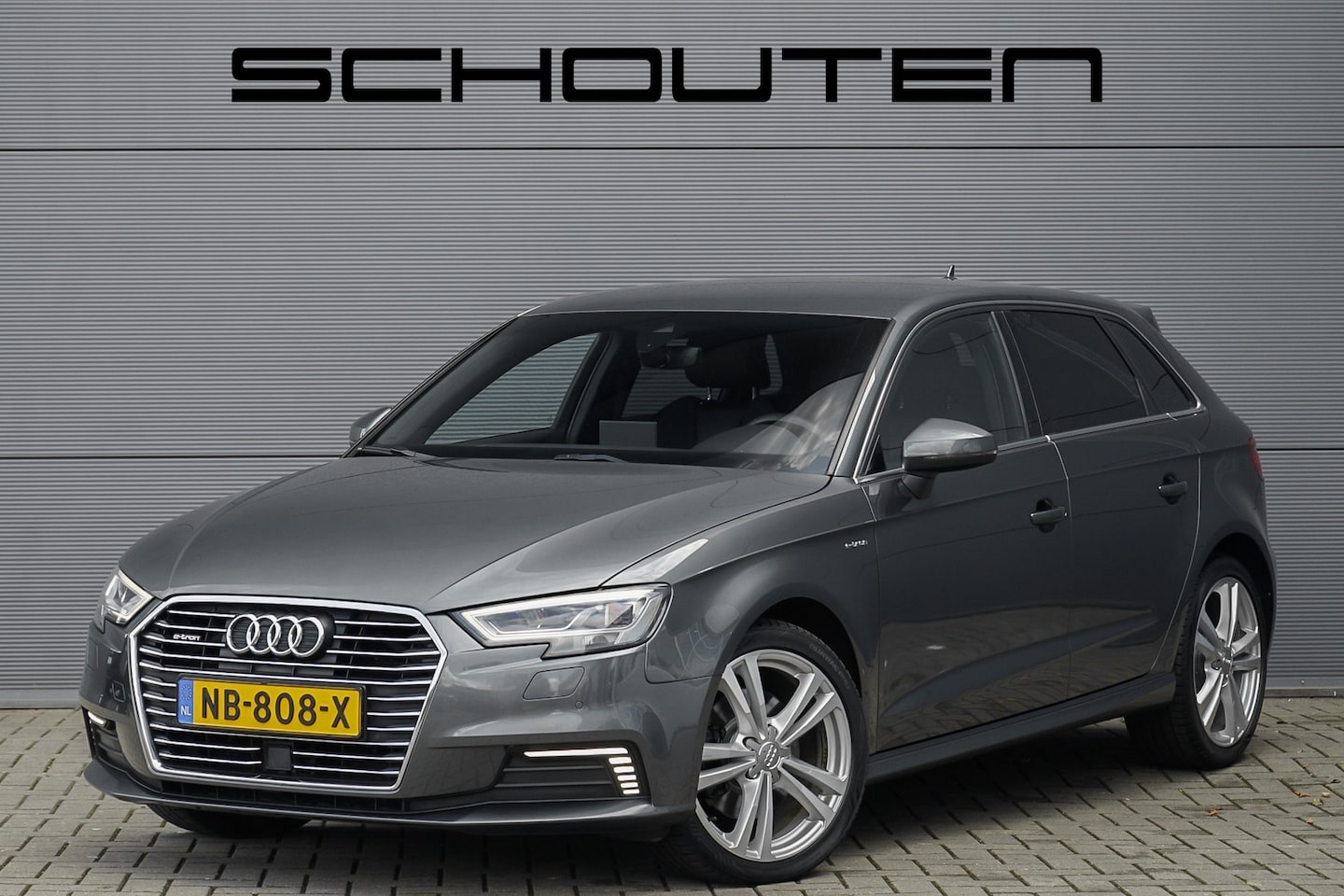 Audi A3 Sportback - 1.4 e-tron S-Line Facelift Navi LED NL Auto - AutoWereld.nl