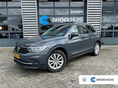 Volkswagen Tiguan - 1.5 TSI 150pk Elegance | Achteruitrijcamera | Cruise control adaptief met Stop&Go | Elektr