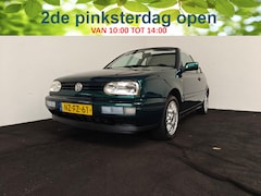 Volkswagen Golf Cabriolet - 1.8