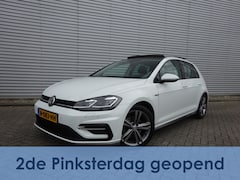 Volkswagen Golf - 1.4 TSI Highline R-Line Panoramadak / Virtual / Keyless / Led / Camera