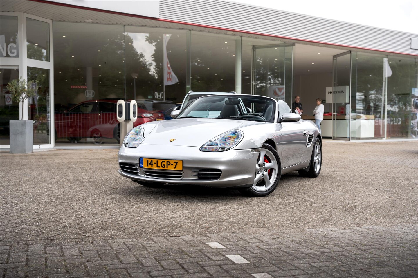 Porsche Boxster - 3.2 S Tiptronic 260 PK | Youngtimer ! | Climate control | Cruise | Navi | DAB radio | Stoe - AutoWereld.nl