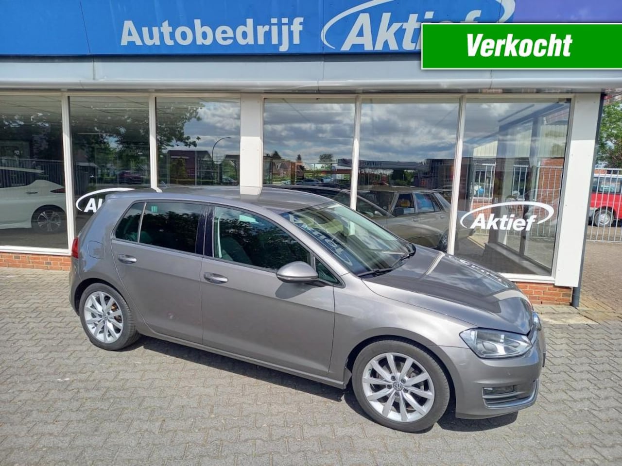 Volkswagen Golf - 1.4 TSI Highline 1.4 TSI HIGHLINE - AutoWereld.nl