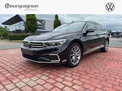 Volkswagen Passat Variant - 1.4 TSI PHEV GTE Business | 218Pk | IQ Light | A- Camera | R-Line | Trekhaak | 18Inch | El