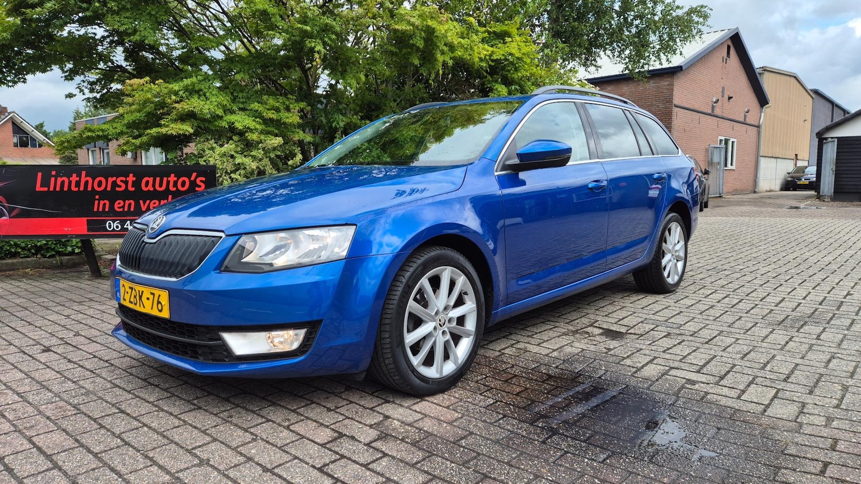 Skoda Octavia Combi - 1.6 TDI Ambition Businessline 1.6 TDI Ambition Businessline PANO-BJ 2015 - AutoWereld.nl
