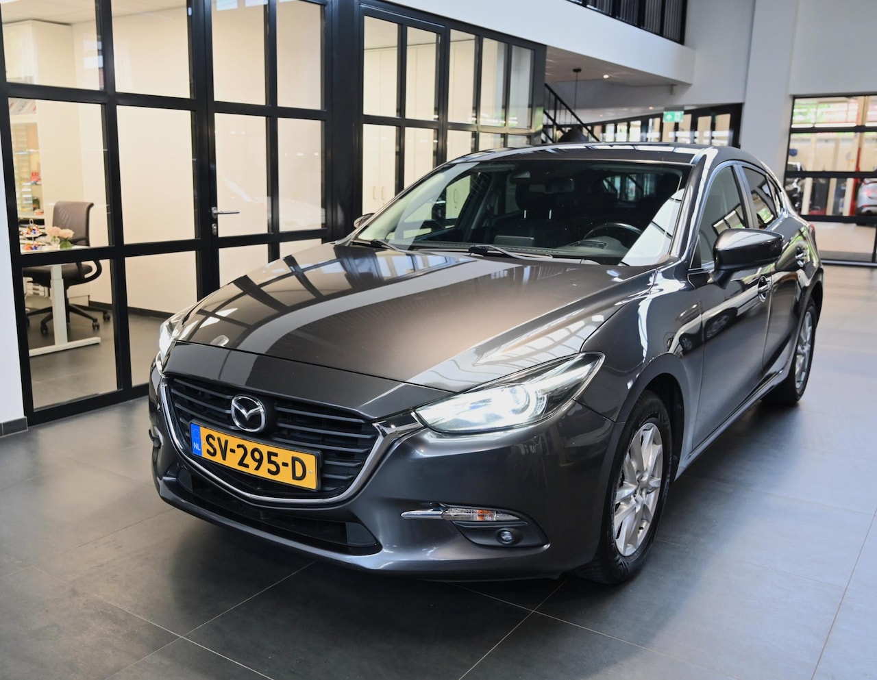 Mazda 3 - SkyActiv-G 120 6MT SkyLease+ *All-in prijs* - AutoWereld.nl