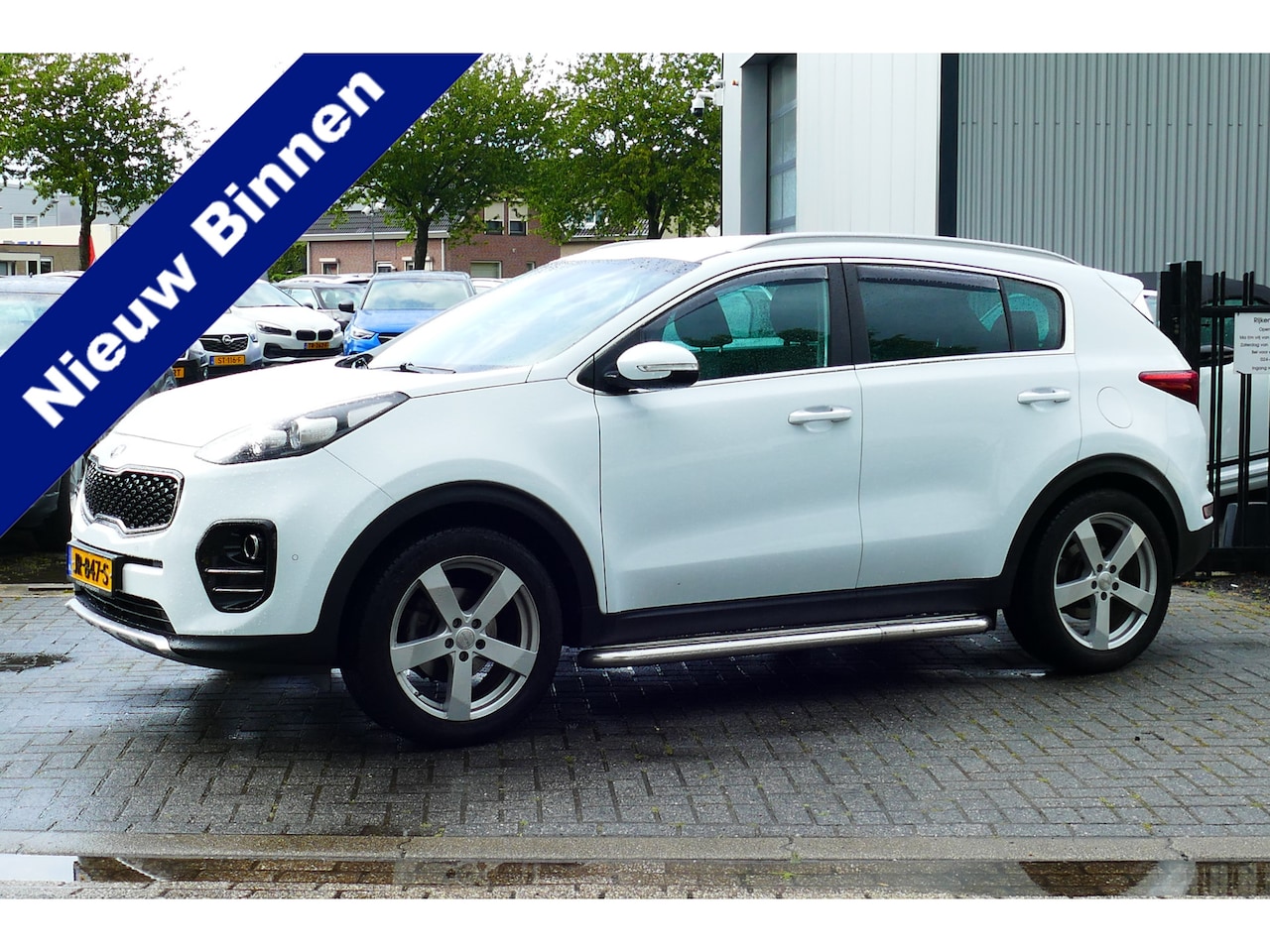 Kia Sportage - 1.6 GDI First Edition. Camera, Navi, Clima, 19"LMV, Haak 1400kg - AutoWereld.nl