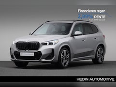 BMW iX1 - xDrive30 Launch Edition 67 kWh | Comfort Access | Glazen panoramadak | Extra getint glas i