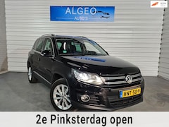 Volkswagen Tiguan - 2.0 TSI Sport&Style 4Motion / Panorama / LED