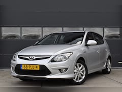 Hyundai i30 - 1.6i i-Motion Business Trekhaak - Navi - Cruise NAP