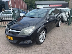 Opel Astra GTC - 1.6 airco, cruise control, APK 05-2026