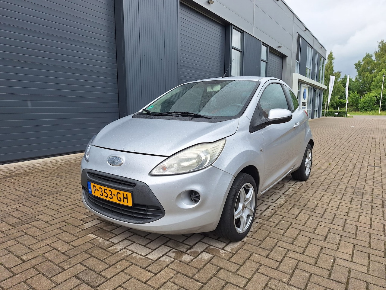 Ford Ka - 1.2 Trend Elektrische ramen, Lmv - AutoWereld.nl