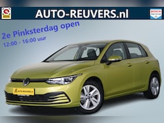 Volkswagen Golf - 1.0 eTSI Life / IQ-LED / ACC / CarPlay / Aut