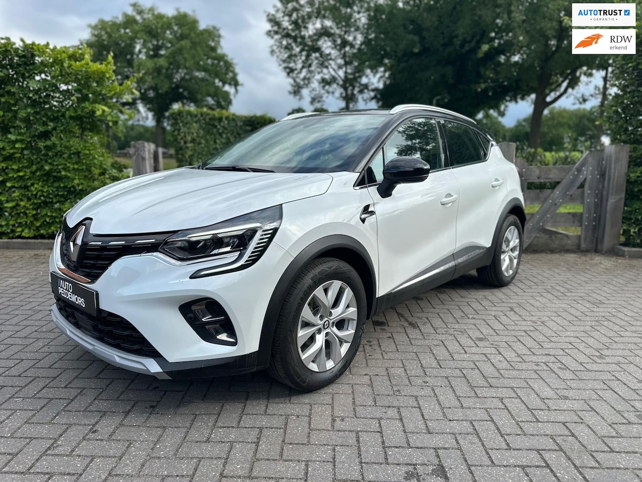 Renault Captur - 1.3 TCe 140 Intens | Camera| Carplay| Keyless| - AutoWereld.nl