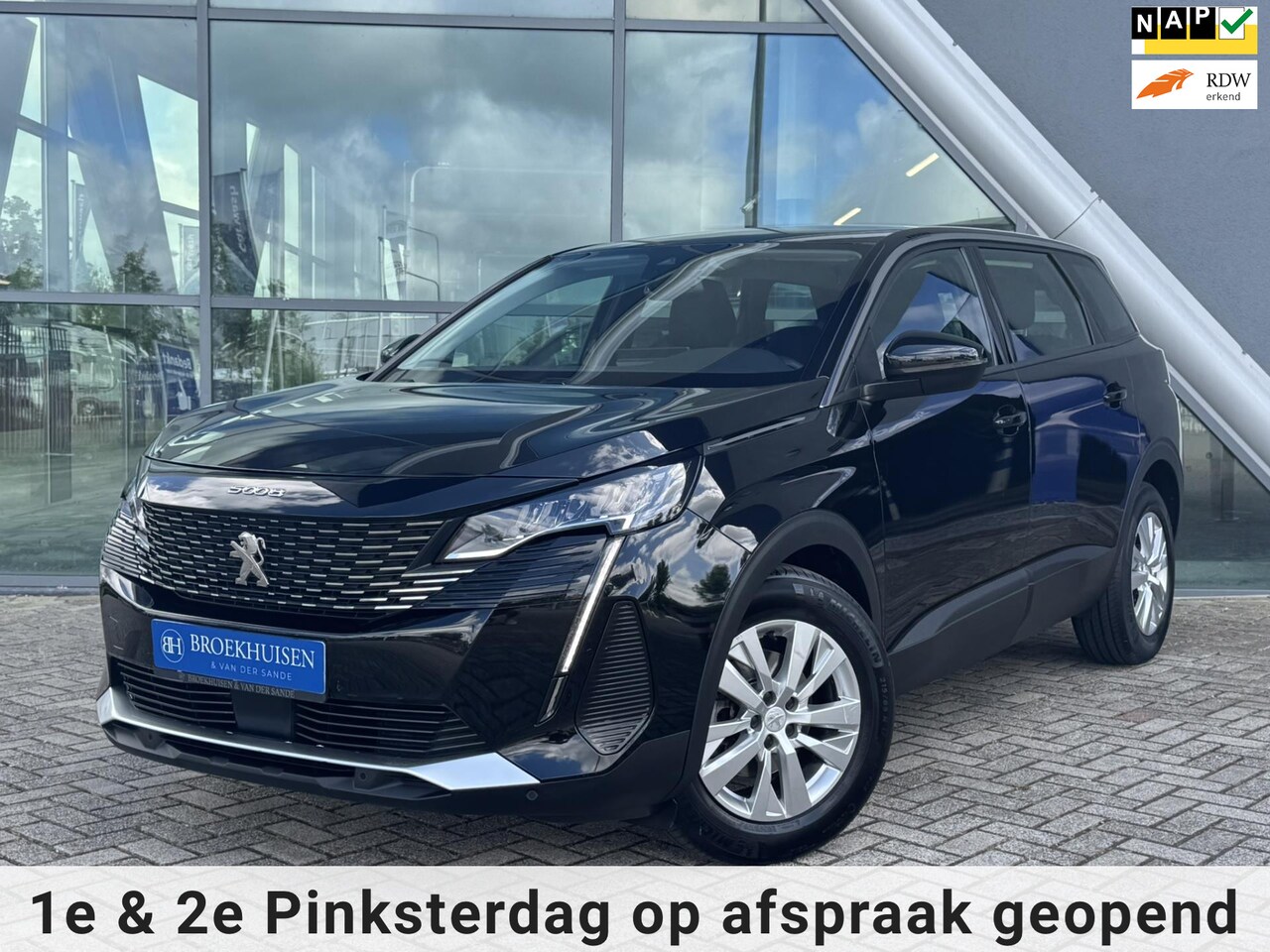 Peugeot 5008 - 1.2 PureTech 7 Pers. Allure Pack 131pk Automaat / Camera / Navigatie / Cruise Control - AutoWereld.nl